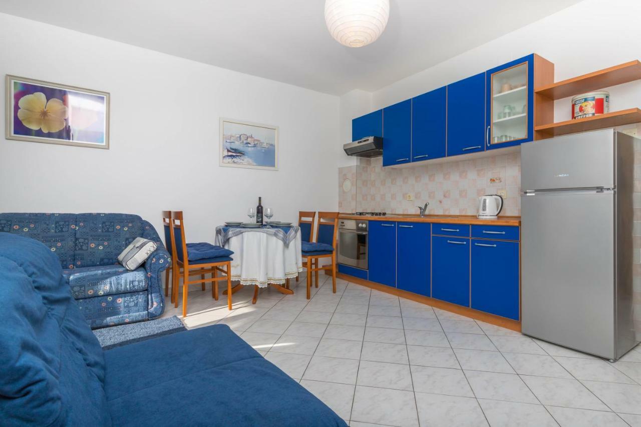 Apartmani Adria Lila Crikvenica 드라말리 외부 사진